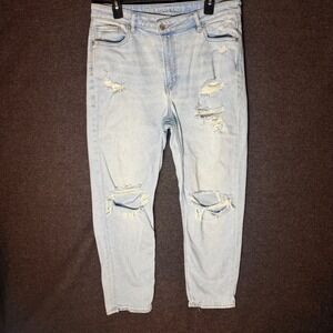 American Eagle Mom Jeans Womens 14 Light Wash Distressed High Rise Stretch taper